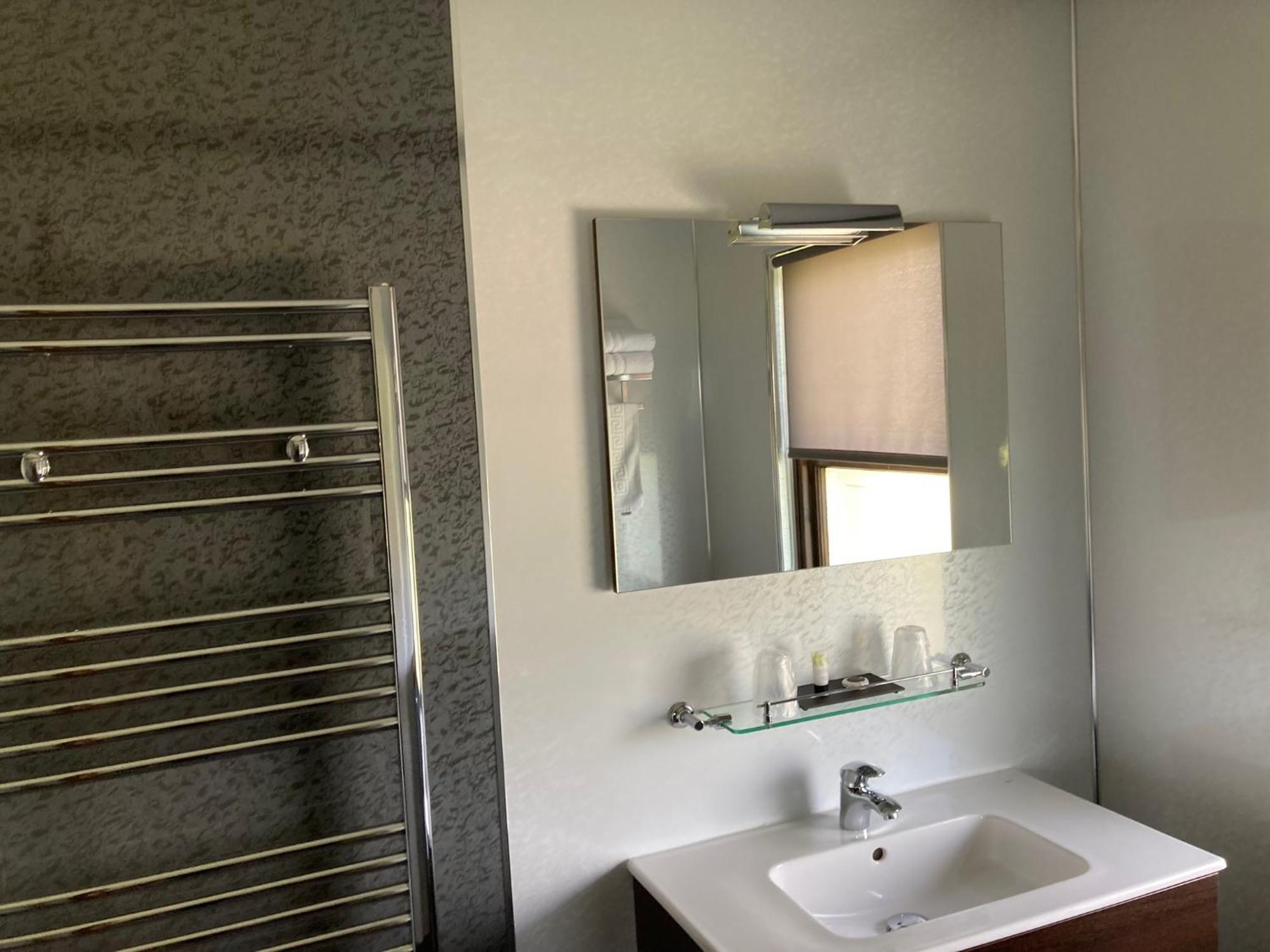 Grey Harlings Rooms Angus Ngoại thất bức ảnh